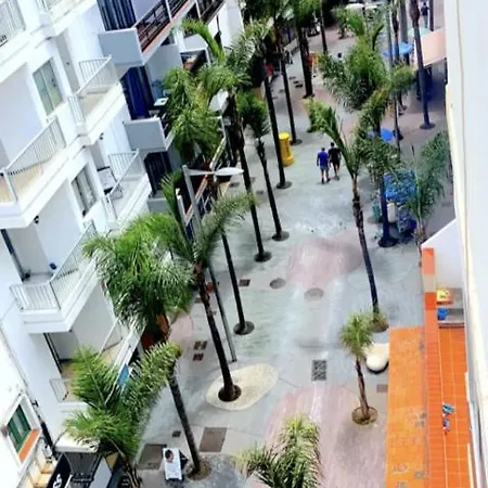 Estudio Muy Cerca De La Playa. Puerto de la Cruz (Tenerife)